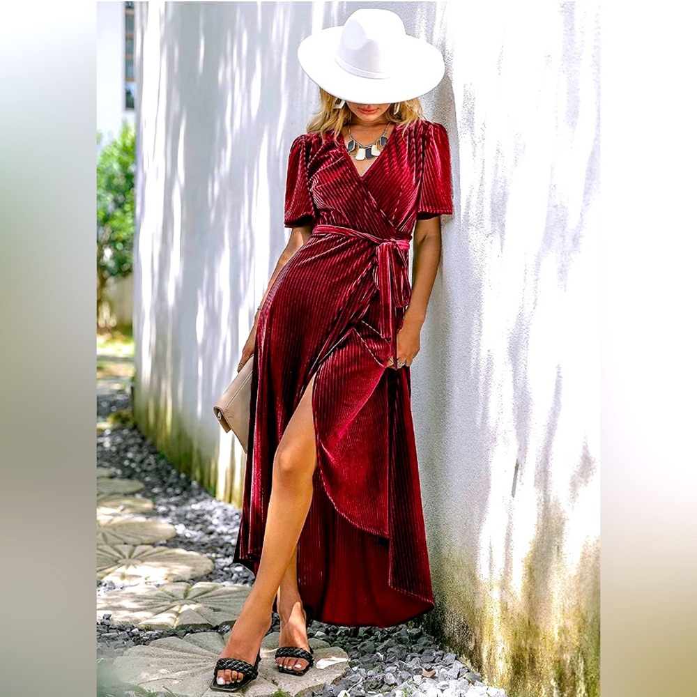 Ribbed velvet wrap dress